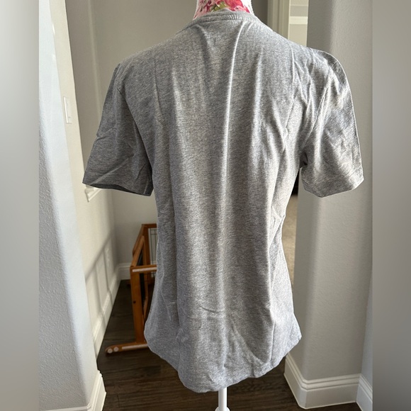 Lacoste short sleeve gray T-shirt ‘live live live’ red, white, & blue medium - Picture 12 of 13